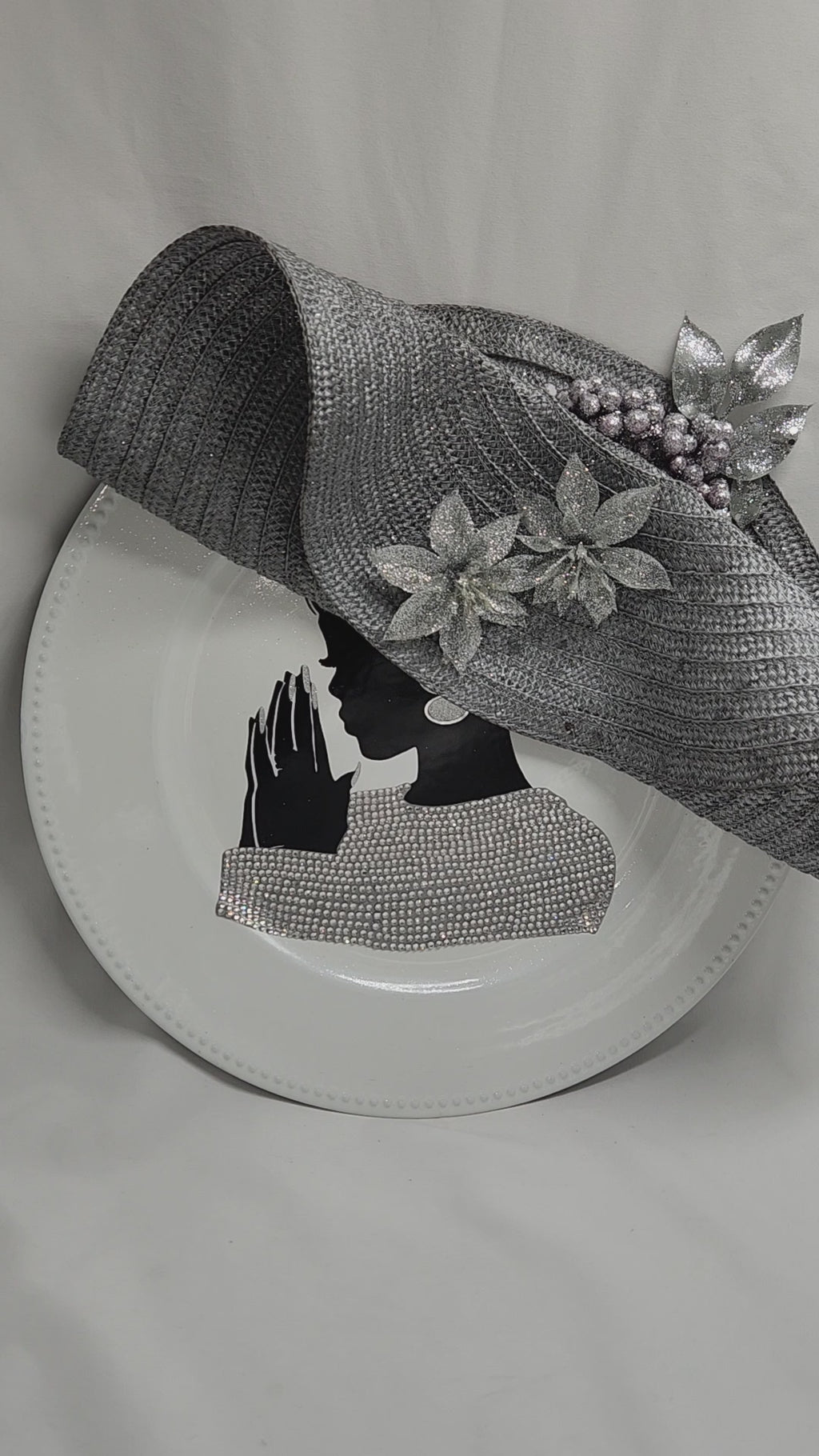 Diva Charger Plate